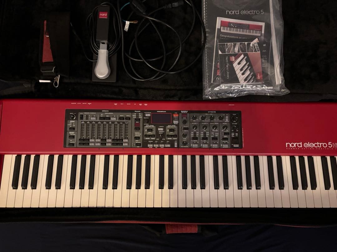 Nord Electro 5 HP 動作確認済み　付属品、専用ケース付き