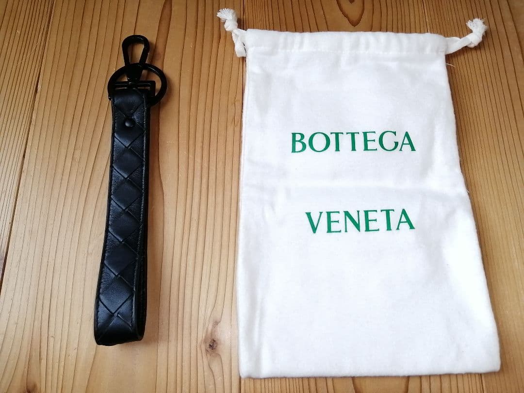 ボッテガヴェネタ　キーリング　イントレチャート　607492