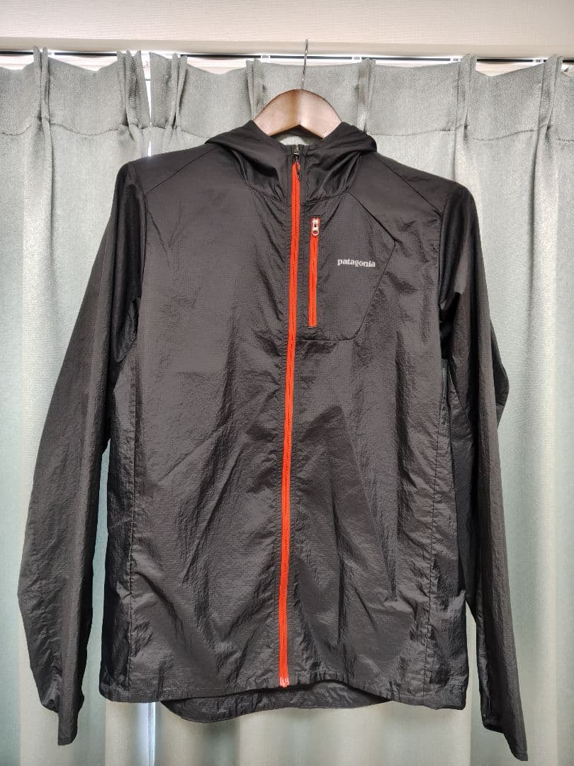 patagonia フーディニ ジャケット М パタゴニア 濃灰 オレンジ 廃盤
