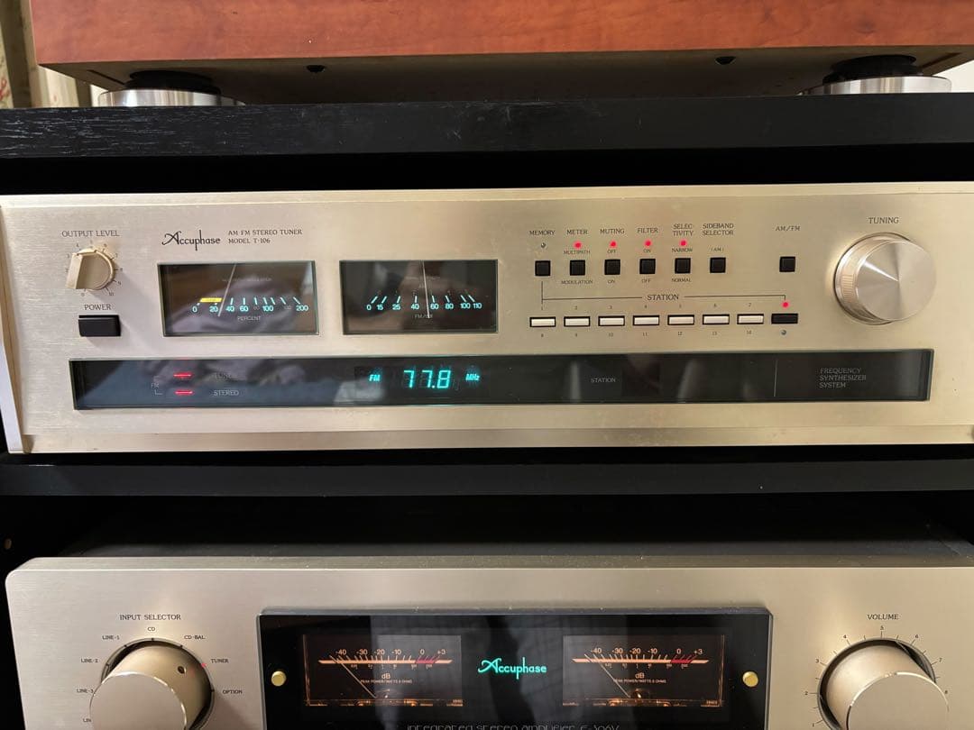 Accuphase アキュフェーズ、T-106 FM/AMチューナー