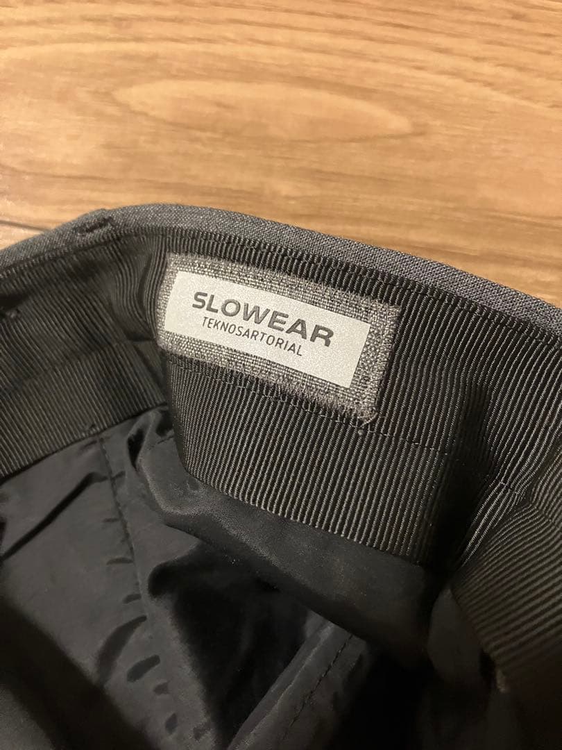 試着のみインコテックス　スラックス　サイズ46 チャコールグレー