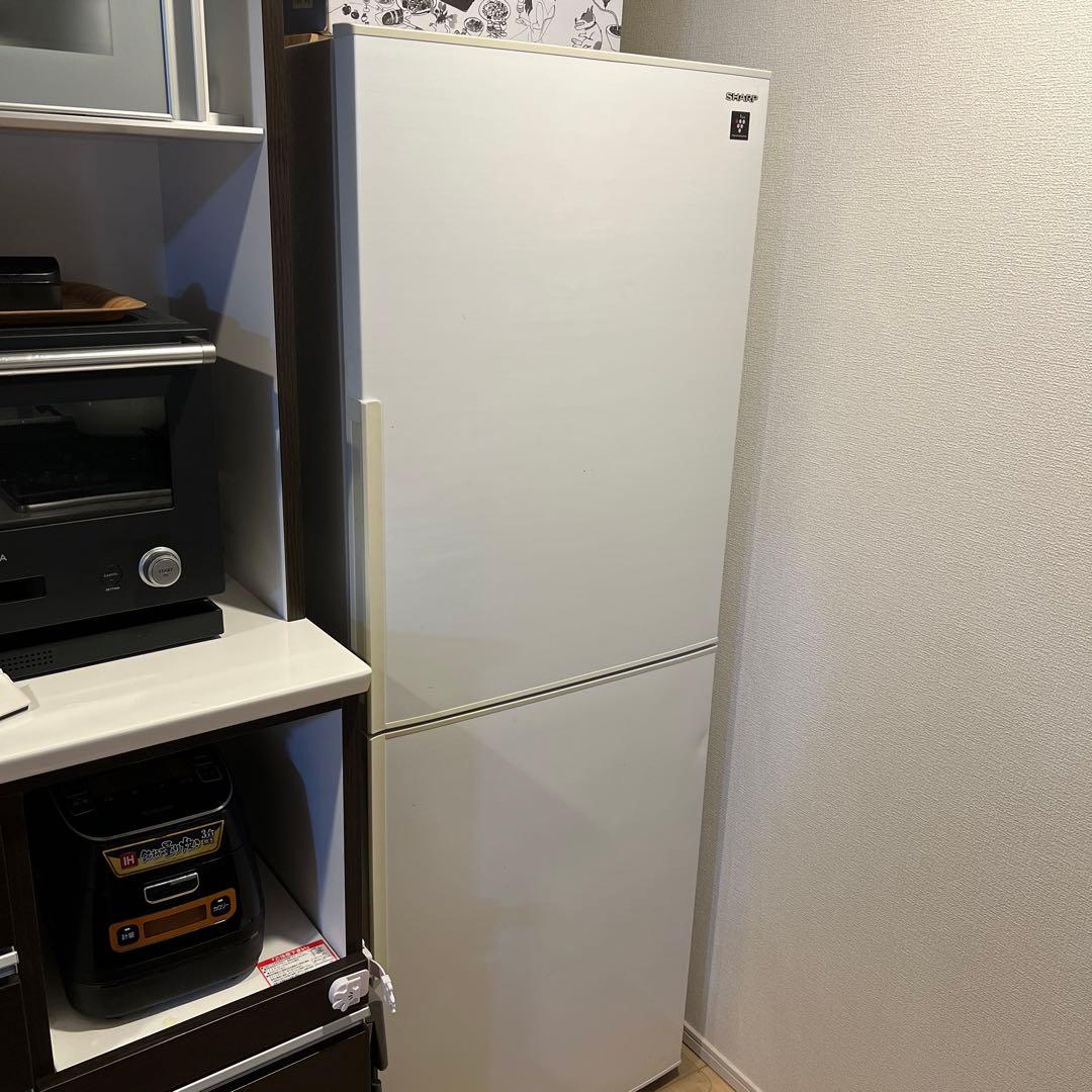 R☆R 　SHARP 冷凍冷蔵庫SJ-PD28E-W 容量280L