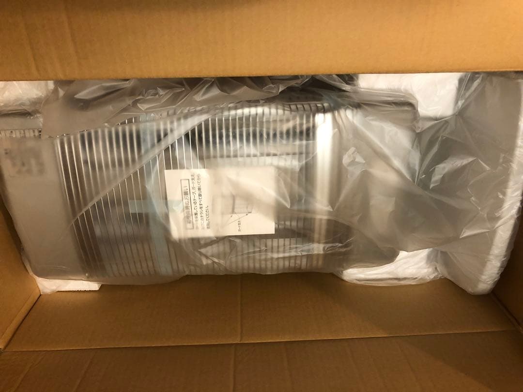 【新品未使用】コロナ　コアヒート DH-1216R-SS （シャンパンシルバー）