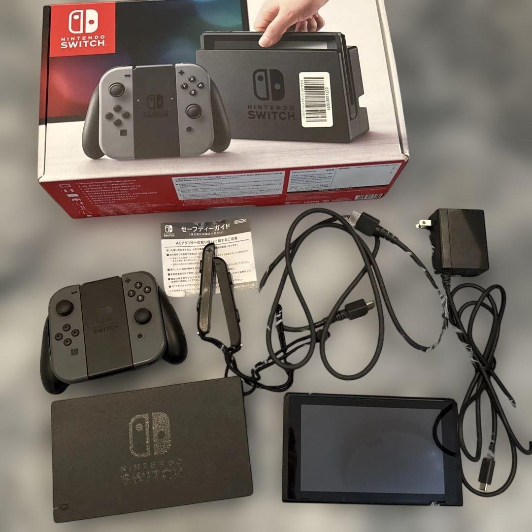 【値下げ】Nintendo Switch本体+Joy-Con、SDカード付き