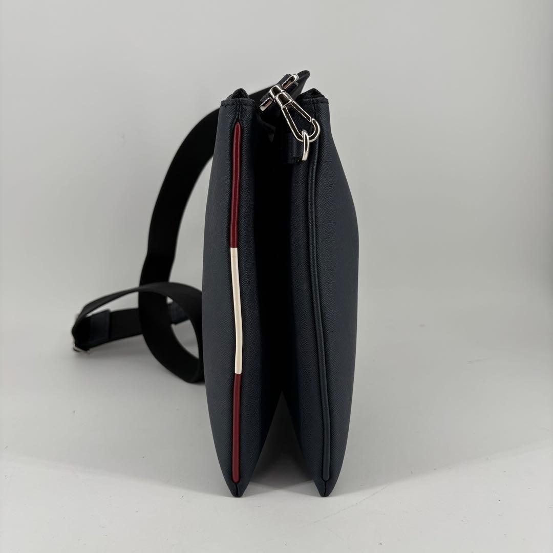 【極美品】BALLY ショルダーバッグ