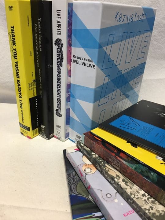 吉井和哉. LIVE DVD /  CD セット