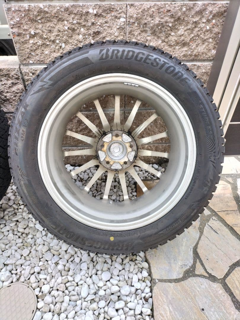 【送料無料】★225/55R18★スタッドレス★アルミホイール付★