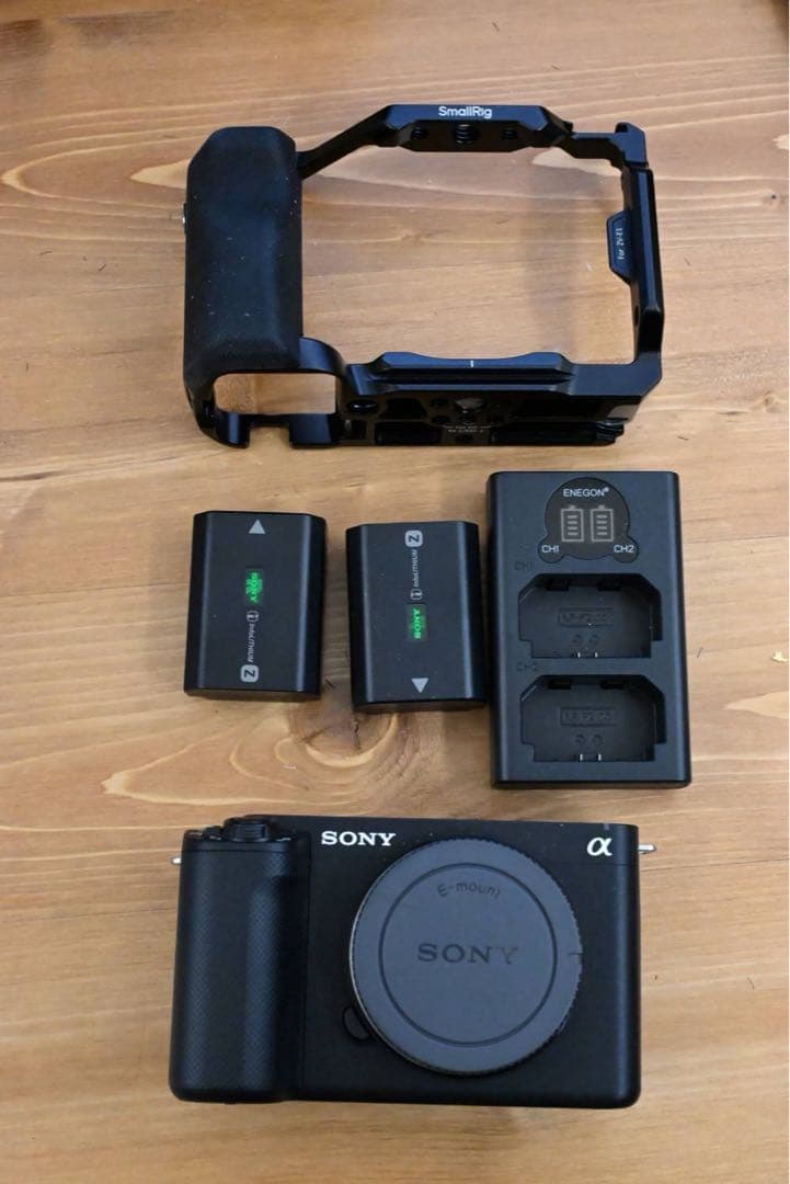 SONY ZV-E1 ミラーレスカメラ 本体+予備バッテリー