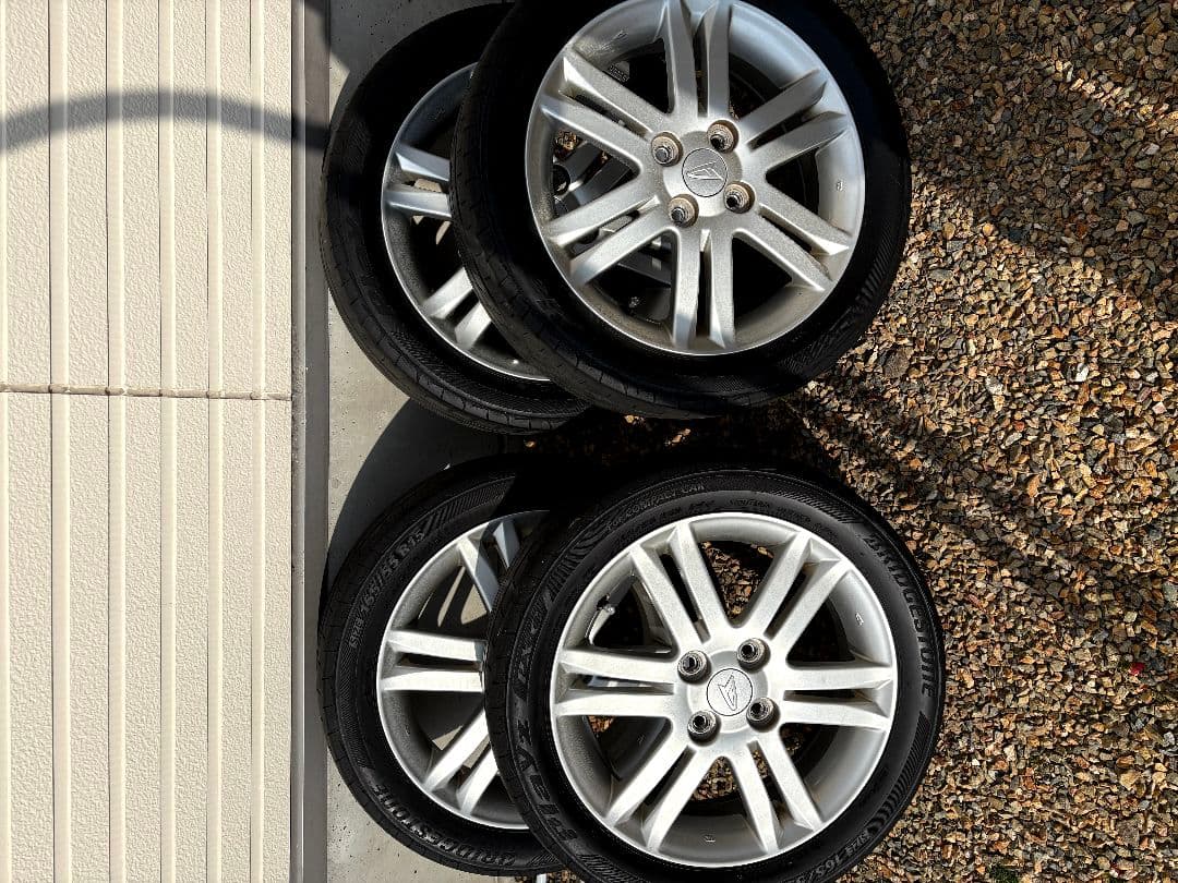 ダイハツタントカスタム375の15インチアルミホイール