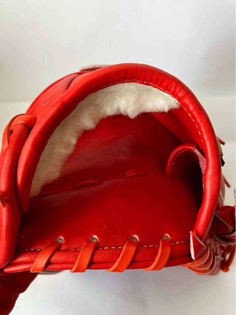 アンダーアーマー　硬式　アンディナイアブル 投手用 グローブ　日本製