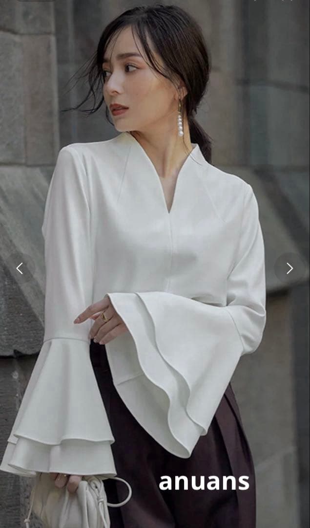 anuansアニュアンスラッフルスリーブブラウス