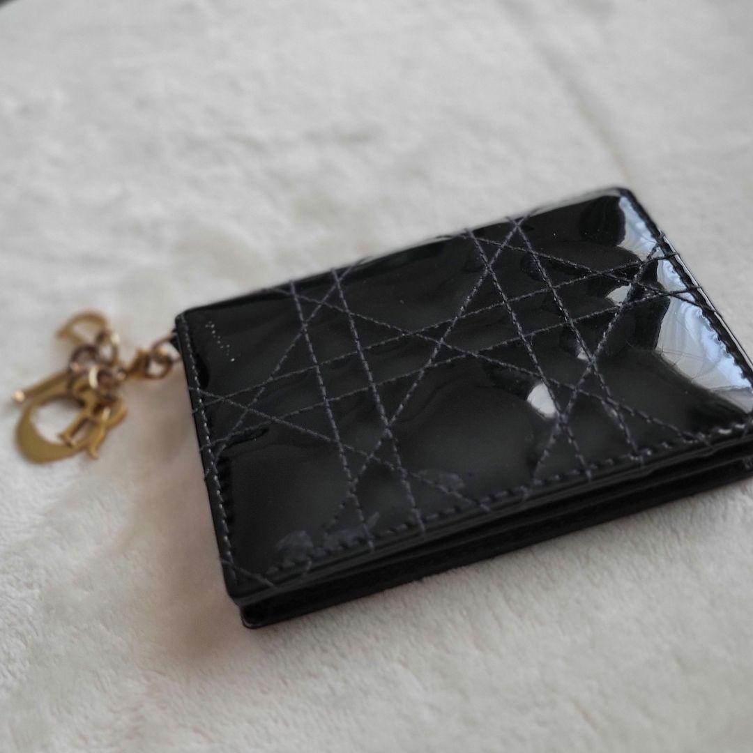 ディオール　名刺入れ　Lady Dior Bloom　カードホルダー　パテント