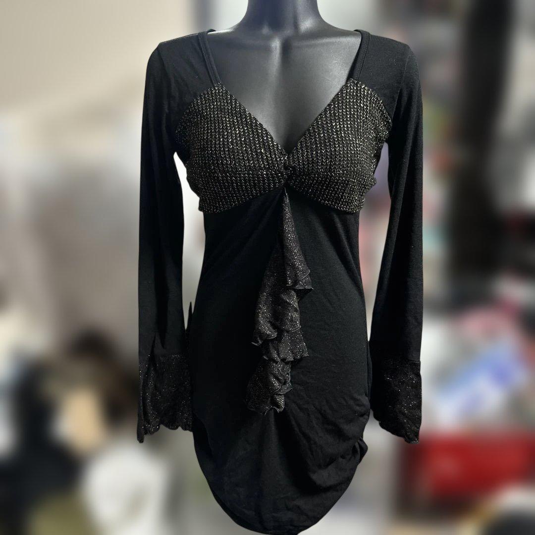 新品未使用　d.i.a 背中開き