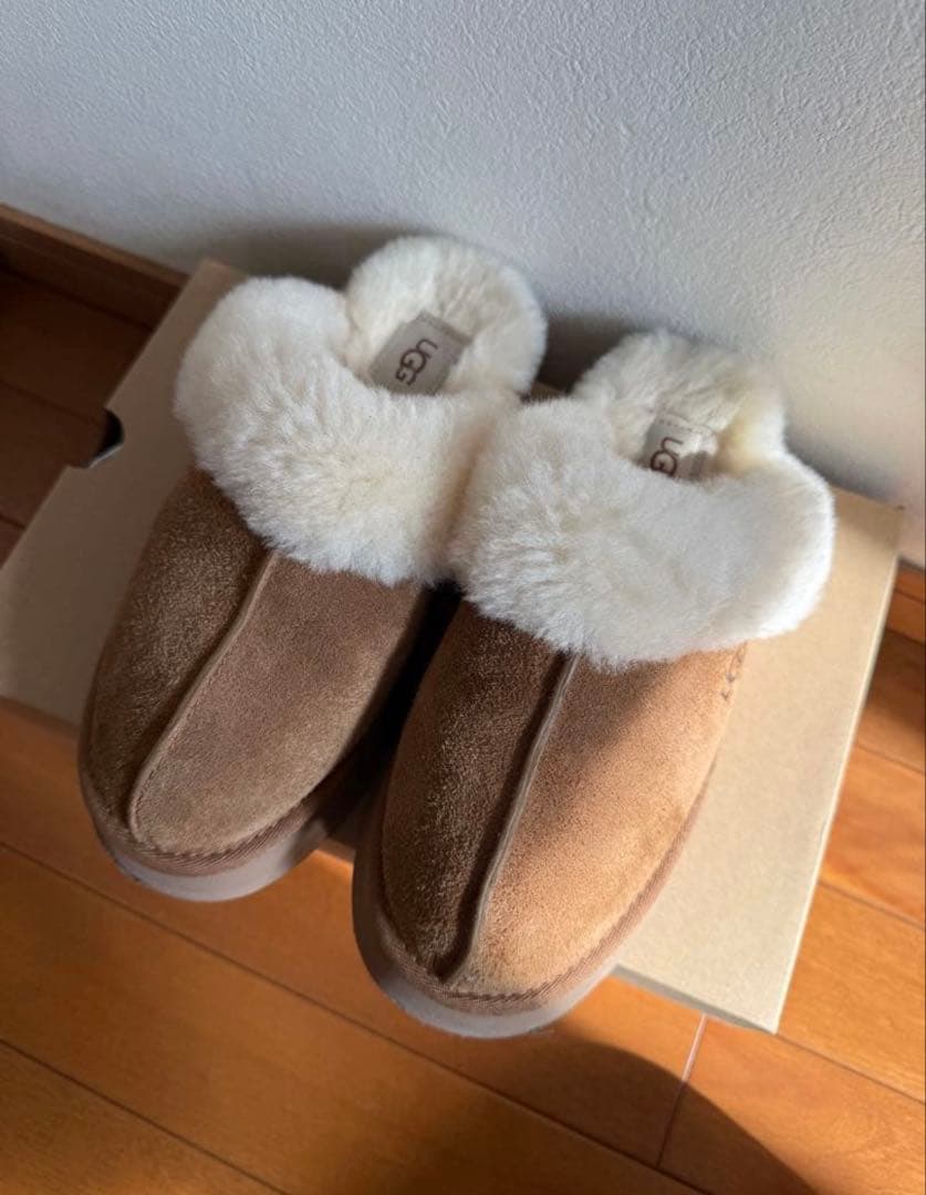 【お値下げ可能】UGG ディスケットスリッポン