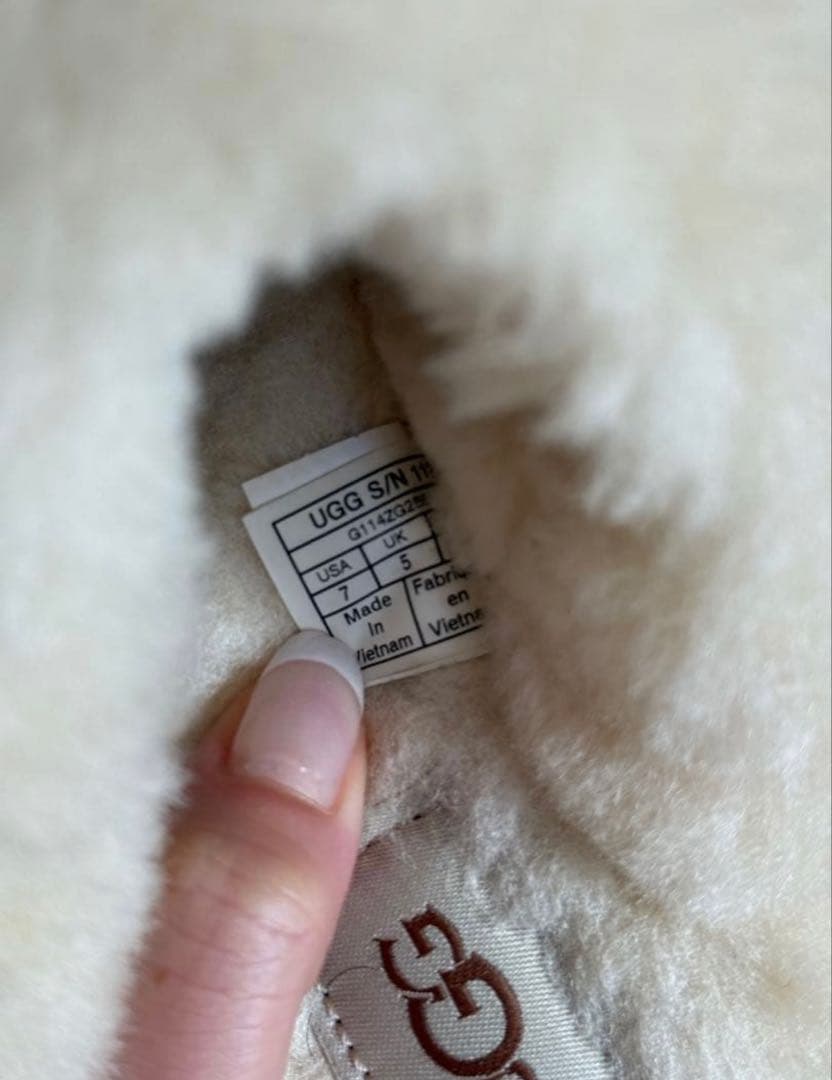 【お値下げ可能】UGG ディスケットスリッポン