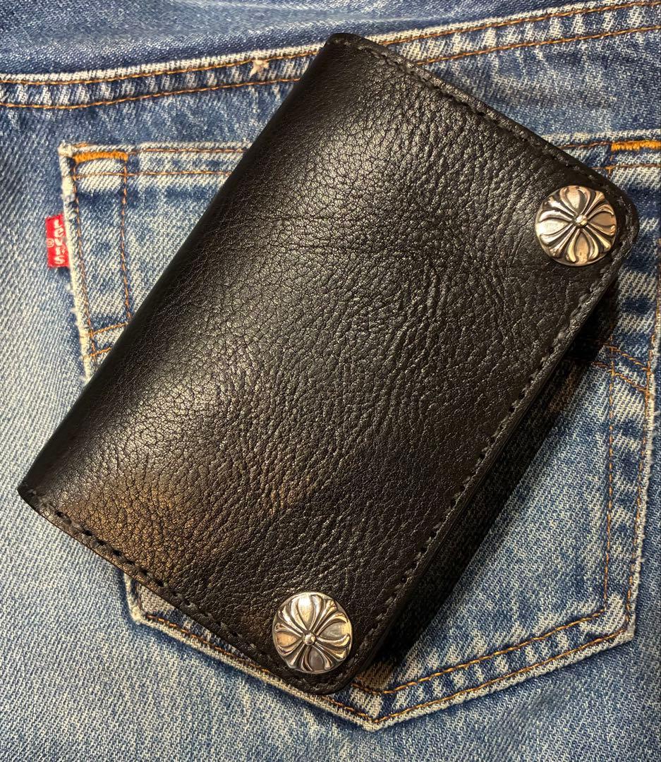 ミドル　トラッカーウォレット　シュリンク　シルバー925クロスボールコンチョ