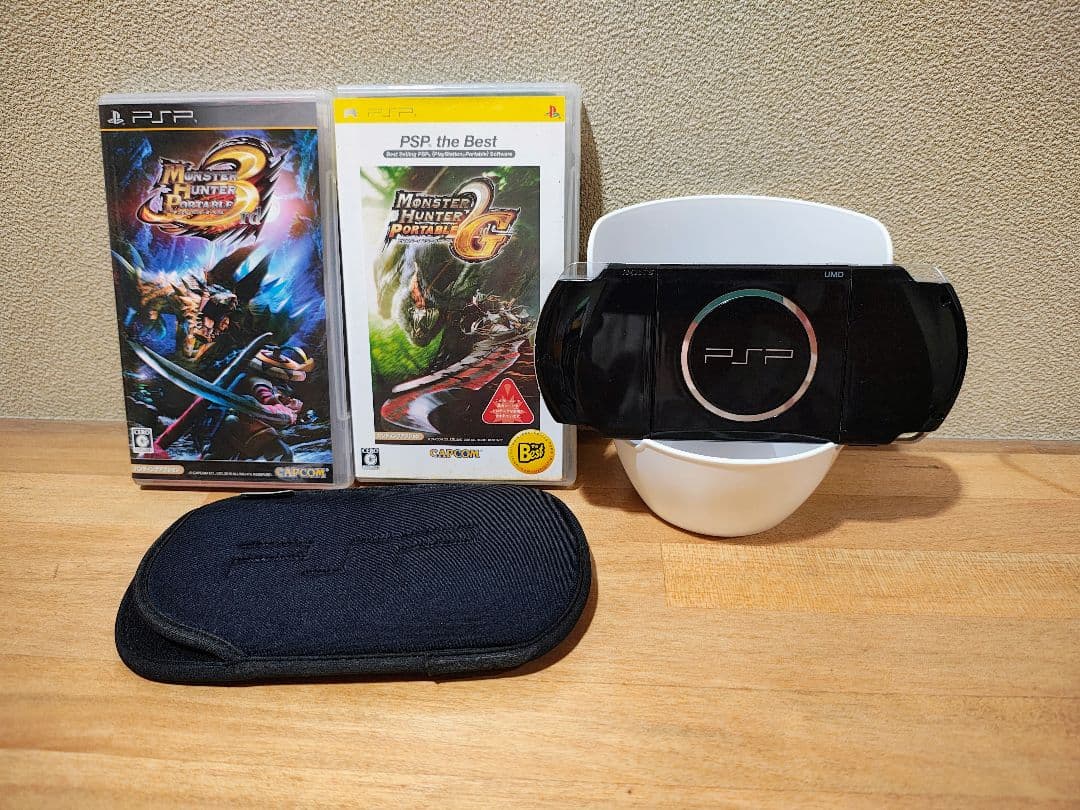 PSP3000 ブラック + メモリースティック4GB バッテリー交換済み