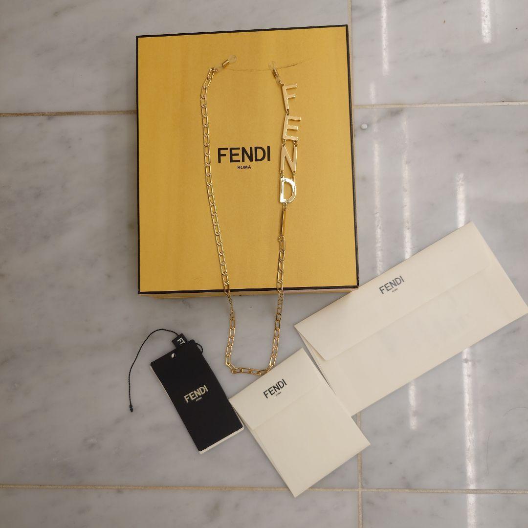 FENDI フェンディ　ロゴ　グラスコード　超美品　グラスチェーン