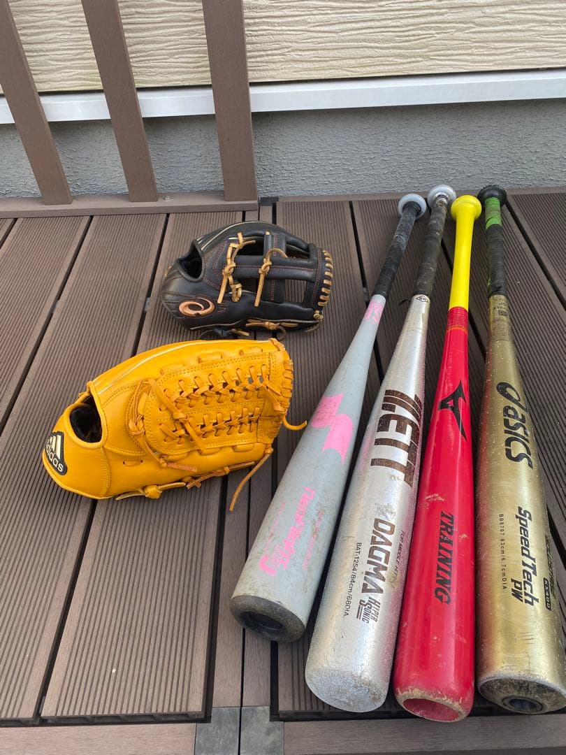 野球　グローブ　バット　セット