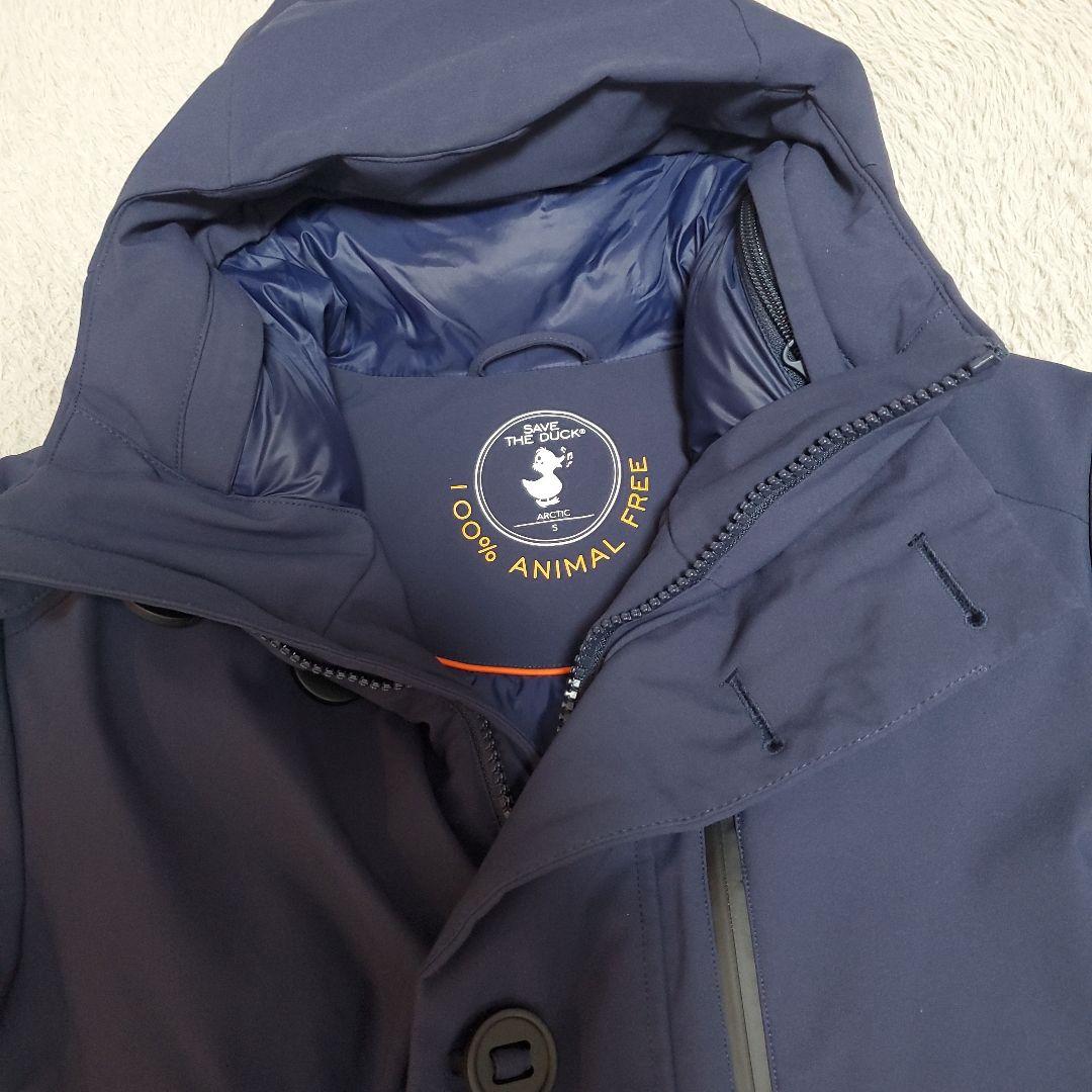セイブザダックネイビー フード付きダウンジャケット