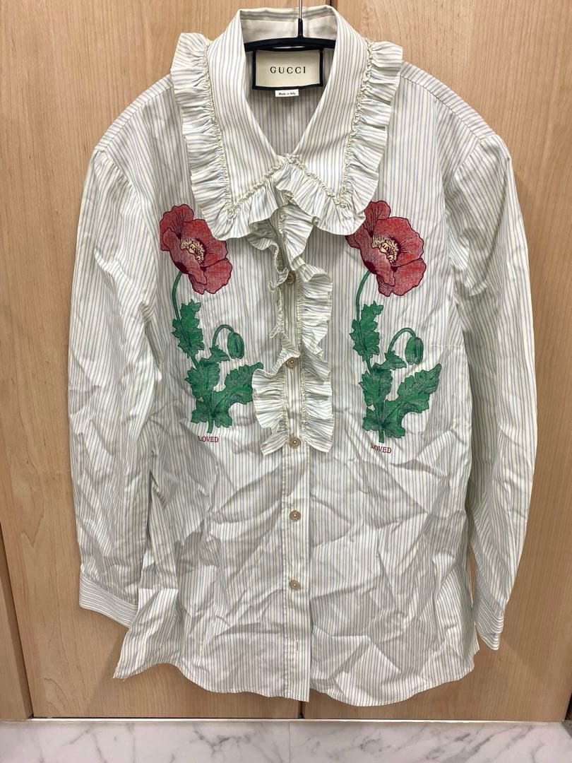 LUCY　GUCCI　ストライプ　フリルシャツ　長袖　ブルー×ホワイト