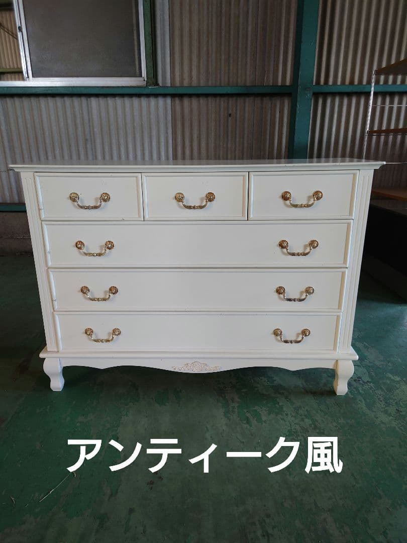 チェスト　白家具　猫脚　シャビーシック　ロココ　フレンチカントリー　サイドボード
