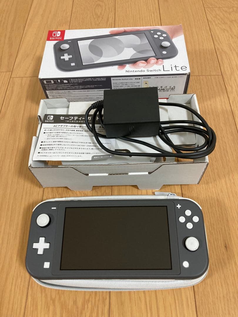 Nintendo Switch ライト 本体 グレー ケース付き
