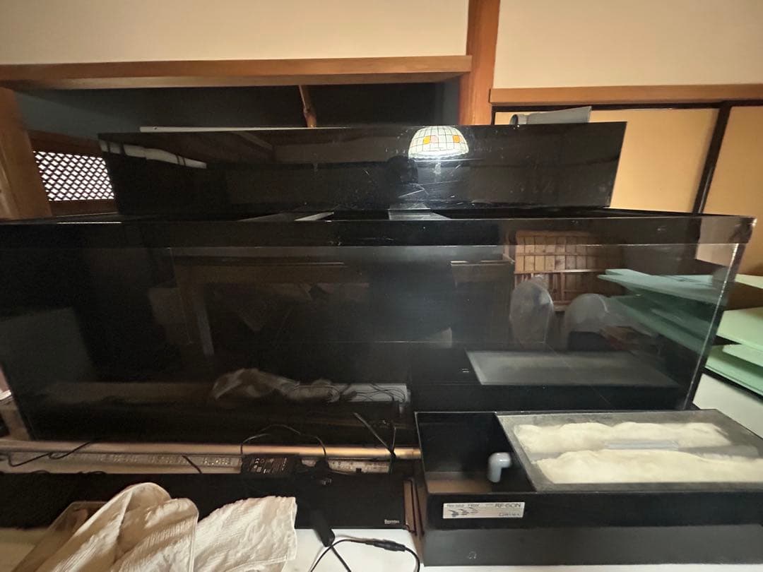 1500×600×550 アクリル水槽 上部フィルターセット蓋付き