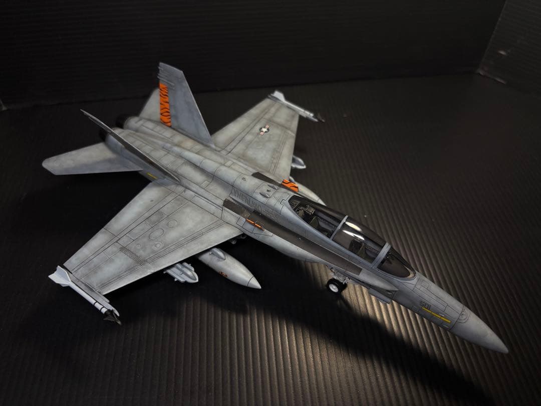 F18A/F ホーネット　1/72 プラモデル完成作品