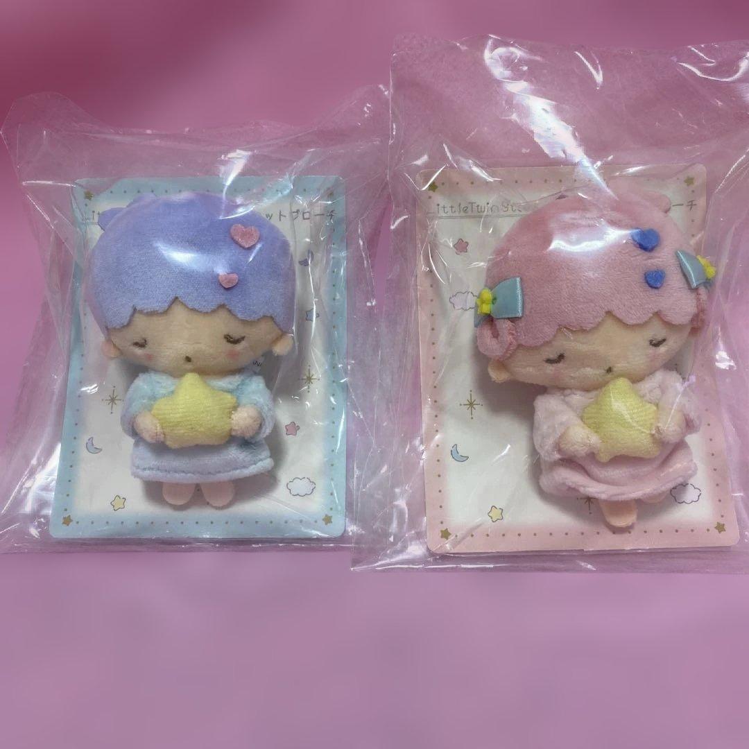 キキララ　フレームデザイン　マスコットブローチ