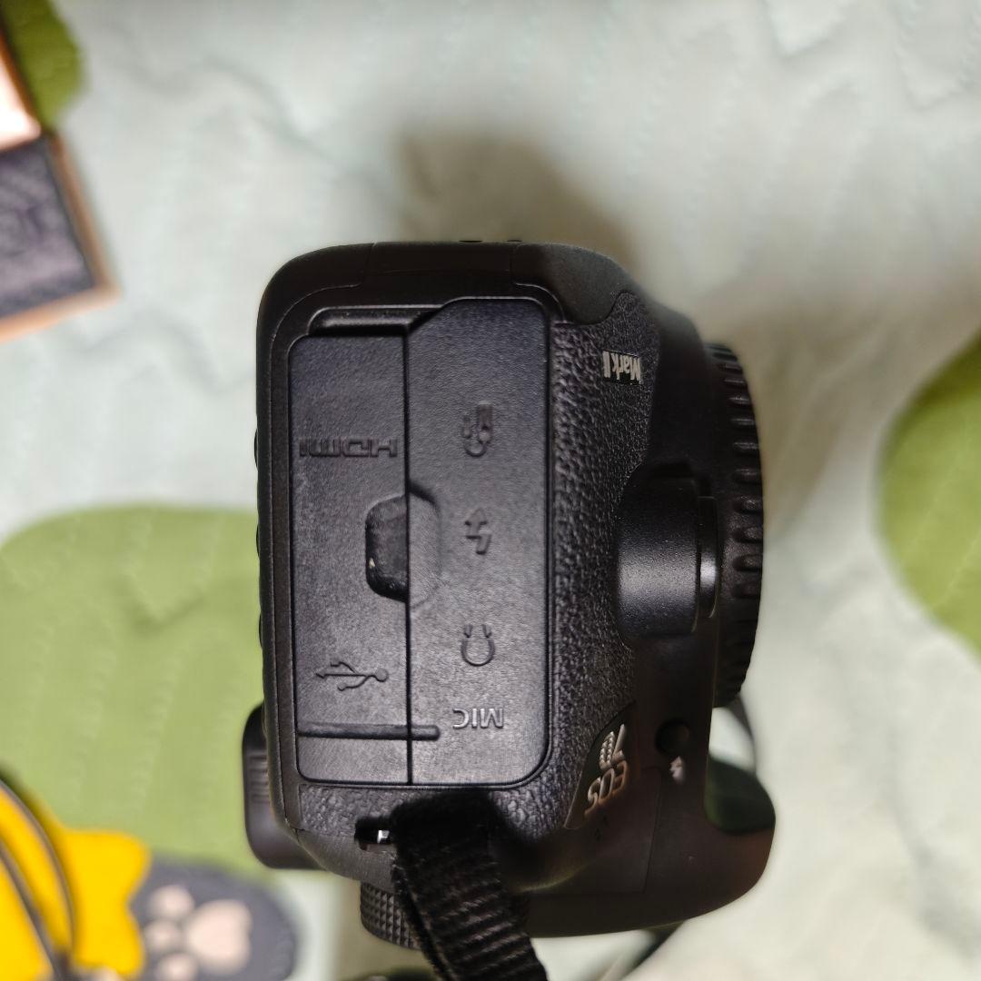 Canon EOS 7D Mark II デジタル一眼レフカメラ ボディ