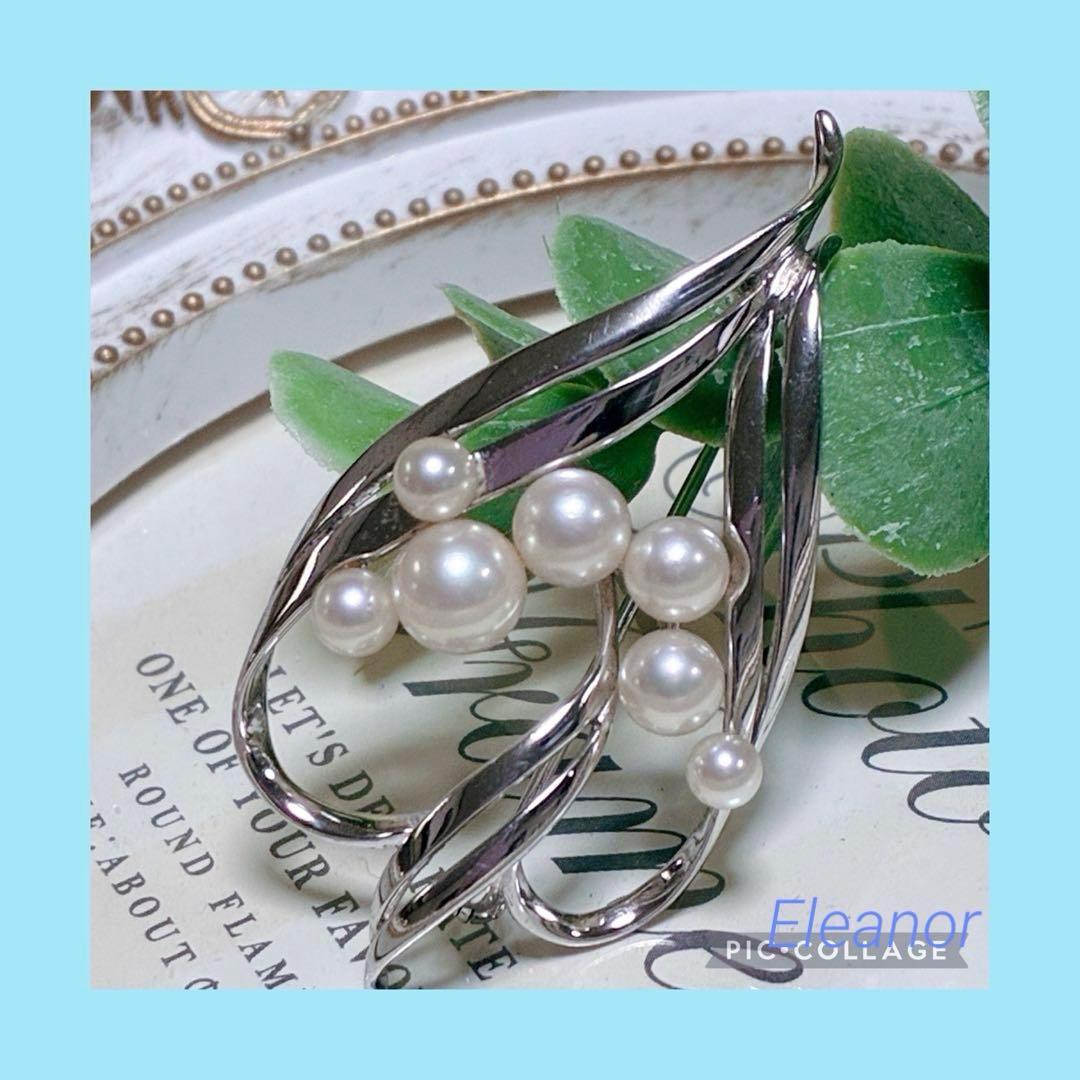 ミキモトブローチ✨エレガントなリーフモチーフ