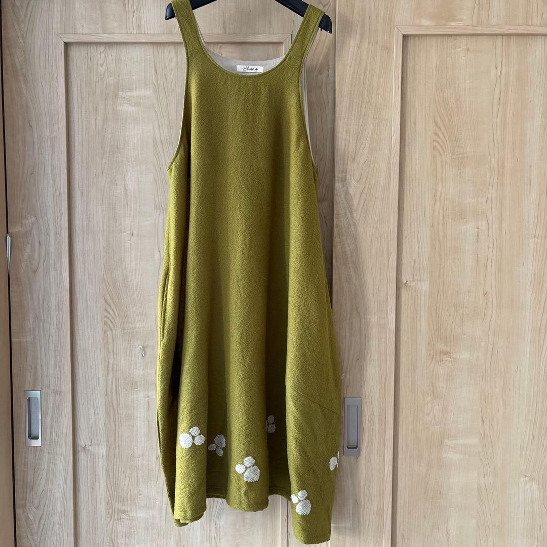 日本製 oHLALA ウールワンピース　未使用品