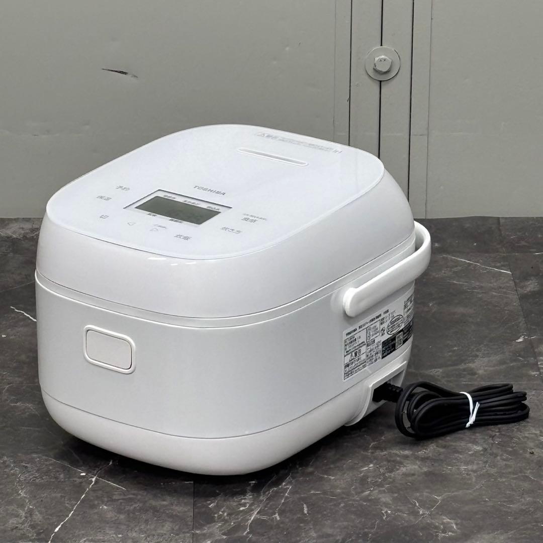 ＊送料込！2025年製 5.5合 東芝 IHジャー炊飯器 RC-10BHW