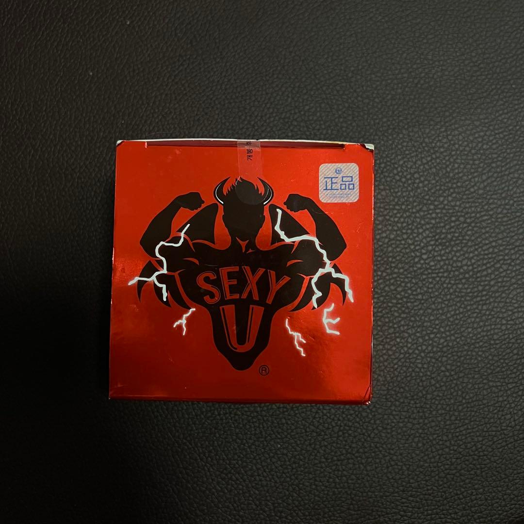 新品 セクシータン 赤　未開封　ボディビル　フィットネス　大会