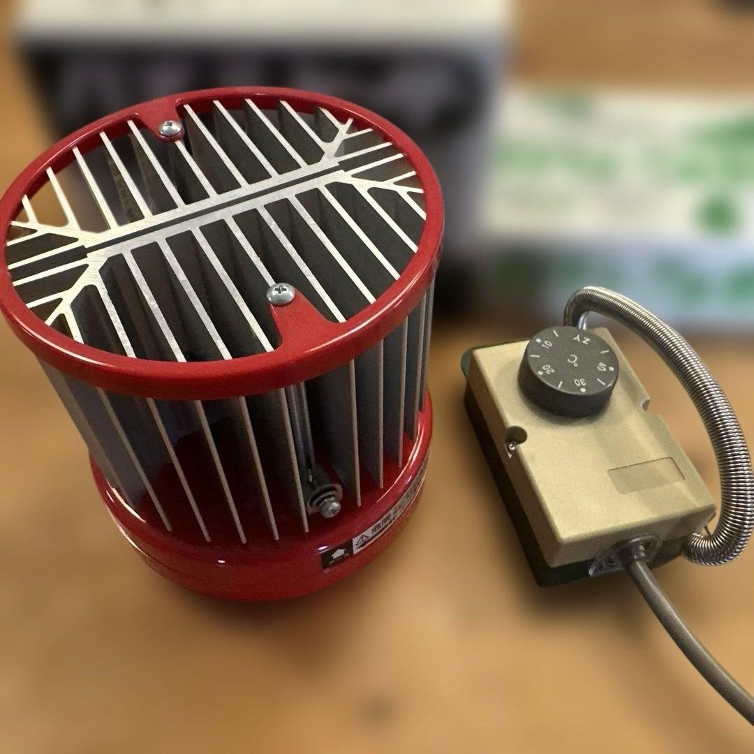 園芸用パネルヒーター150w　　昭和精機工業（株）