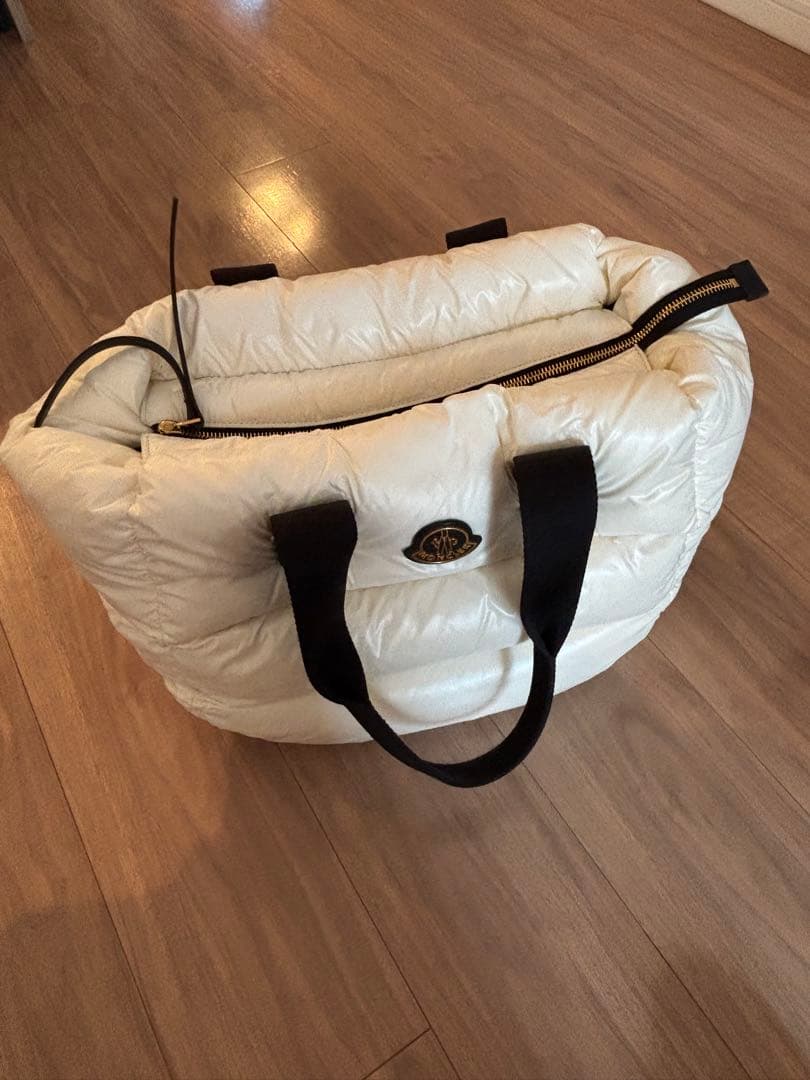 MONCLER ミニ カラドック トートバッグ　ホワイト