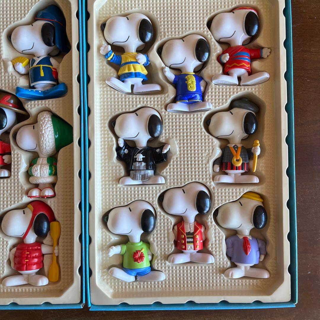 スヌーピー ハッピーセット1.2 フィギュアワールドツアーコレクション