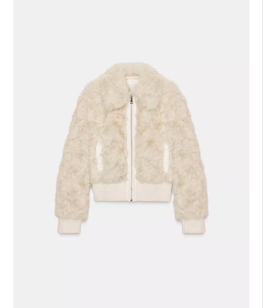 ZARAファージャケット