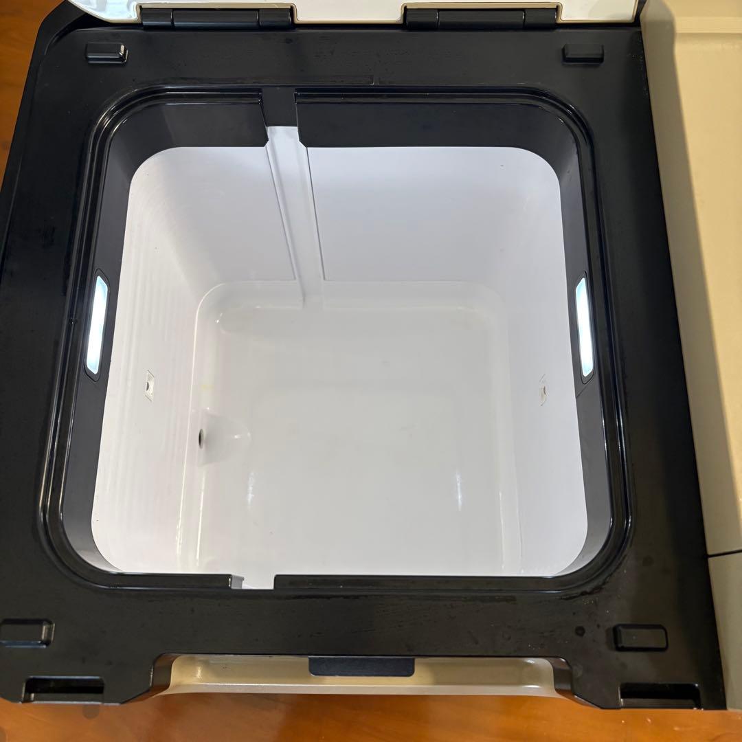 ハイコーキ 冷温庫UL18DD HIKOKI 冷蔵庫 サンドベージュ