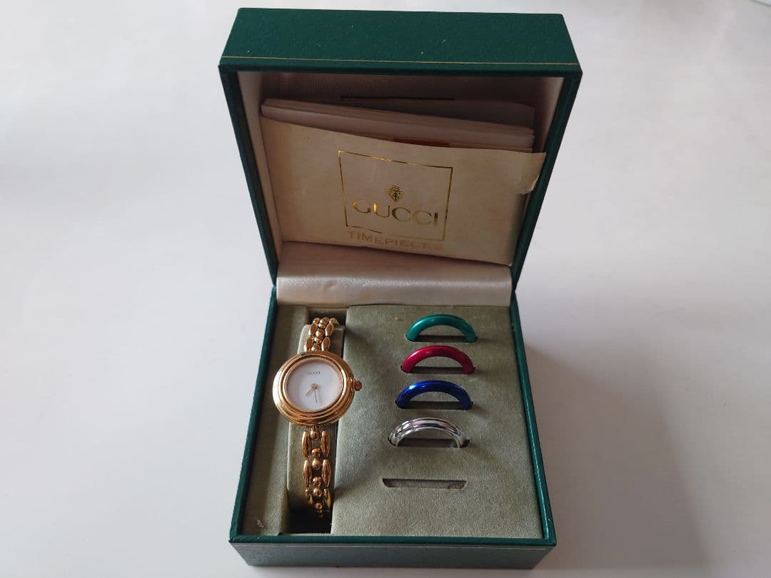 GUCCI ゴールド時計 交換用ベゼル付き【ジャンク扱い】