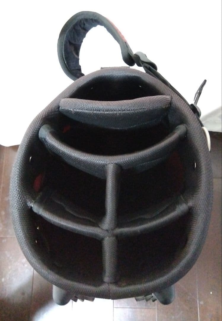 テーラーメイド　スタンド式　キャディバッグ