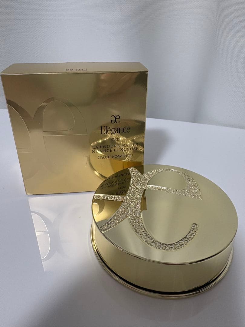 M様エレガンスラプードルオートニュアンスリクスィーズVI 27g パフ付き