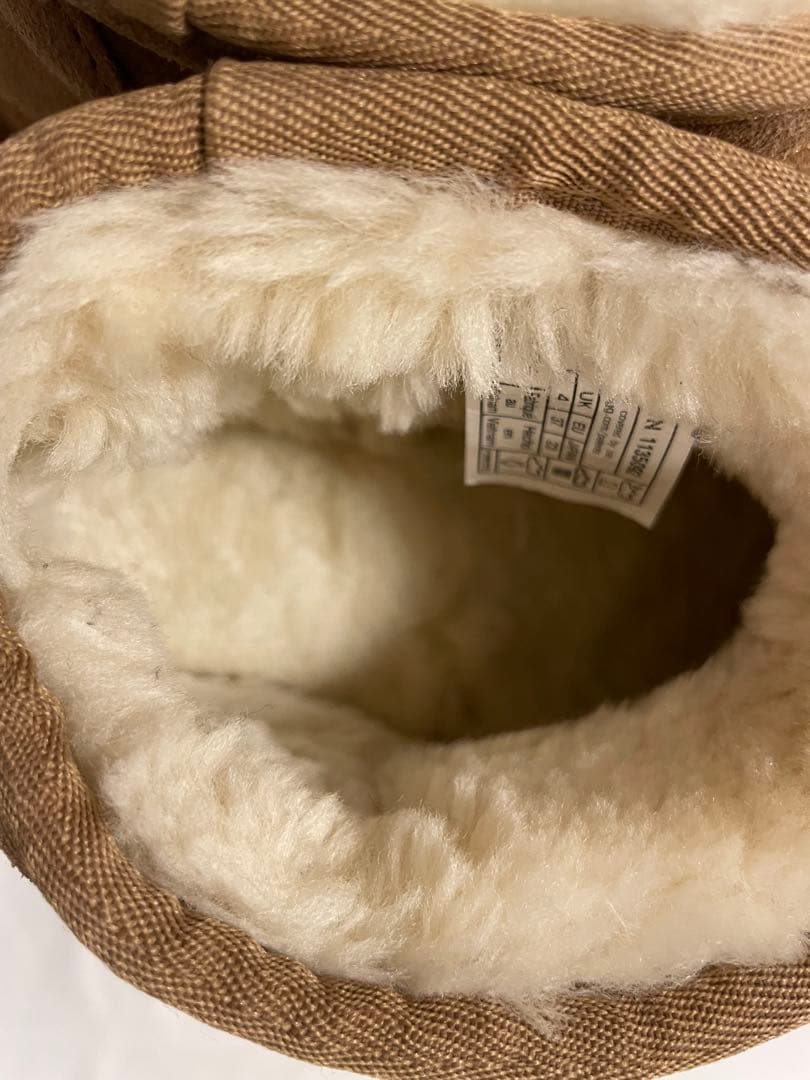 【美品】UGGクラシック ウルトラミニプラットフォーム ブーツ 23cm