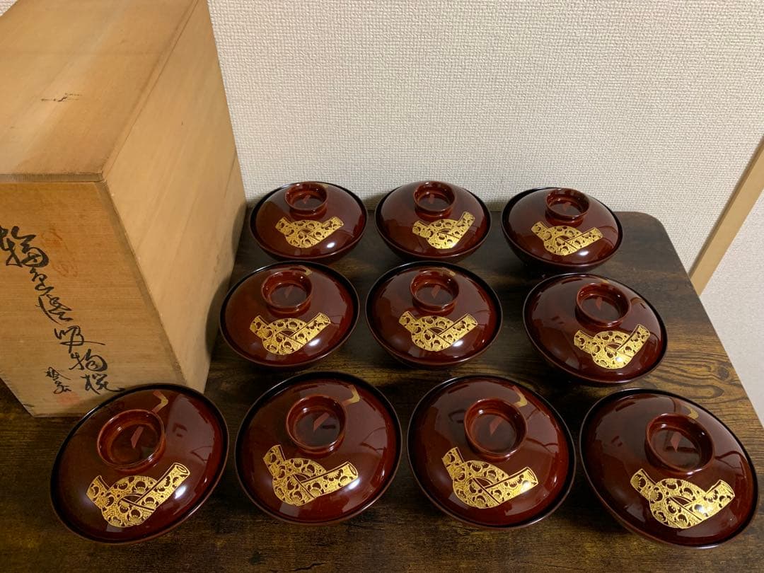 輪島塗　金彩　吸物椀10客　時代物　蓋付き椀　お椀　汁椀　椀　未使用品