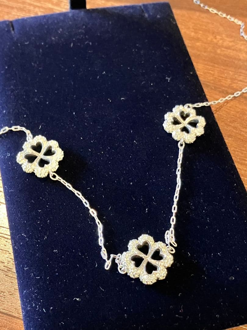 ★SWAROVSKIスワロフスキー　ネックレス　クローバー　幸福　幸せ