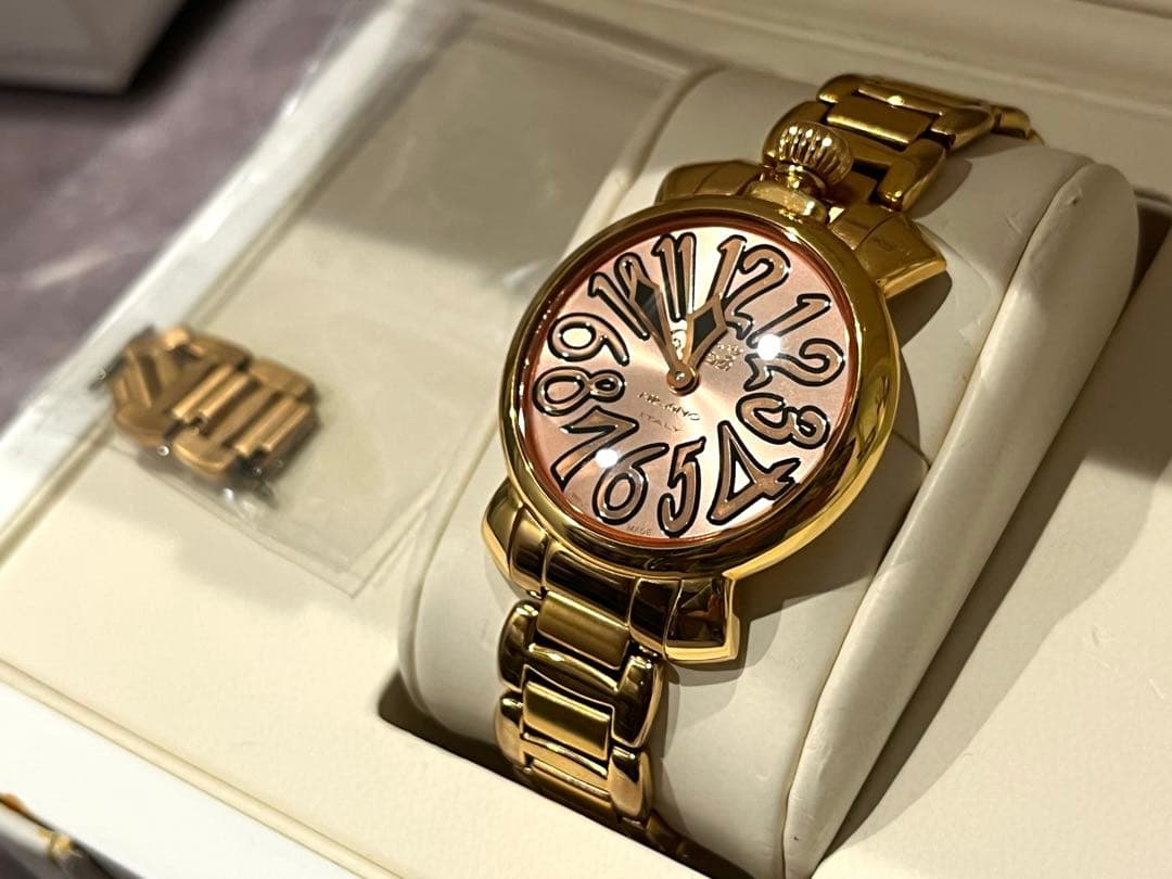 GaGa MILANO(ガガミラノ) レディース腕時計(保証書あり)