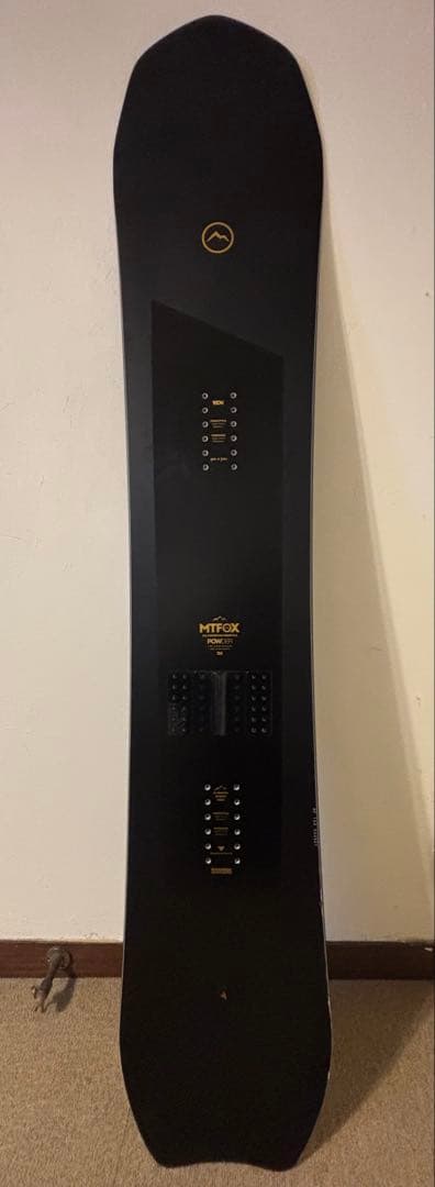 November マウンテンフォックス25-26 154cm