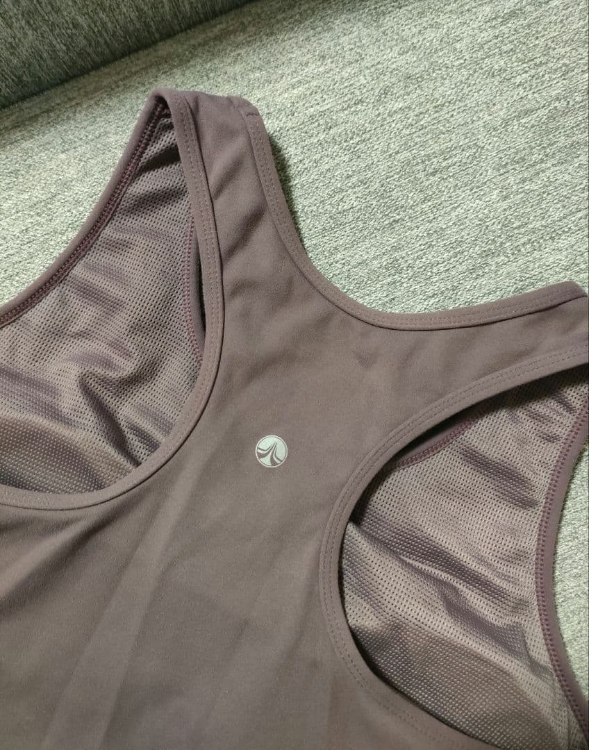 ミラクル❀⑪SUKALA ヨガウェア タンクトップL とレギンスLセット