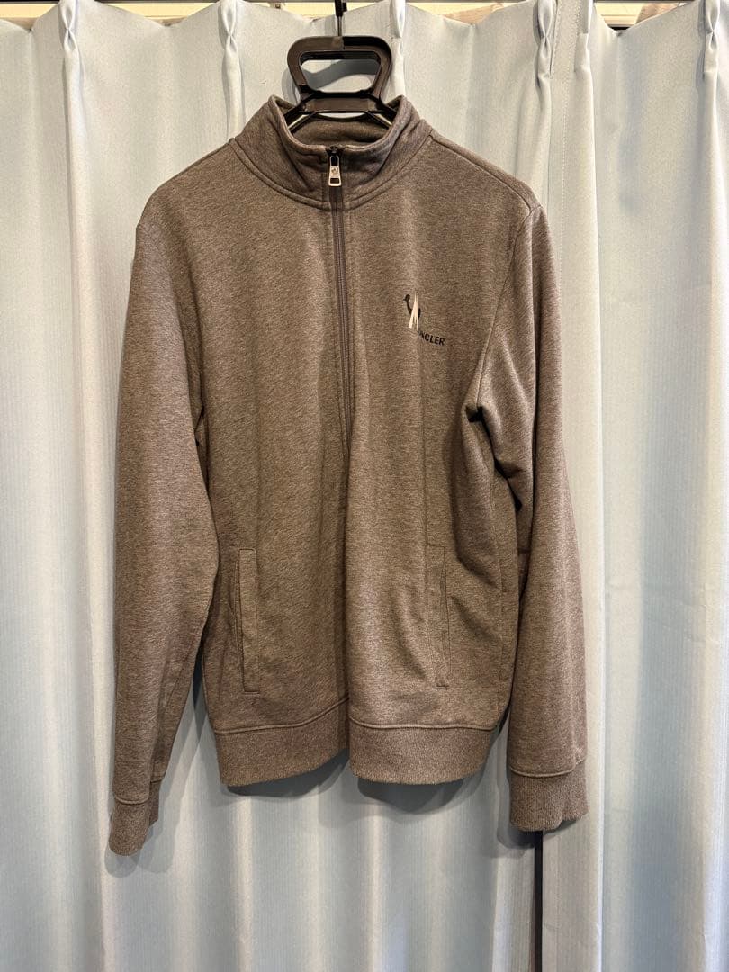 モンクレールスウェットシャツ